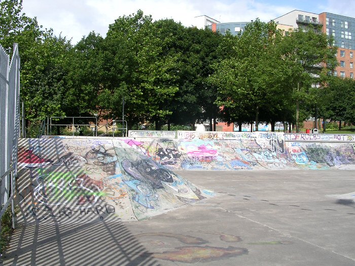 Artwork at Devonshire Green, July 2009