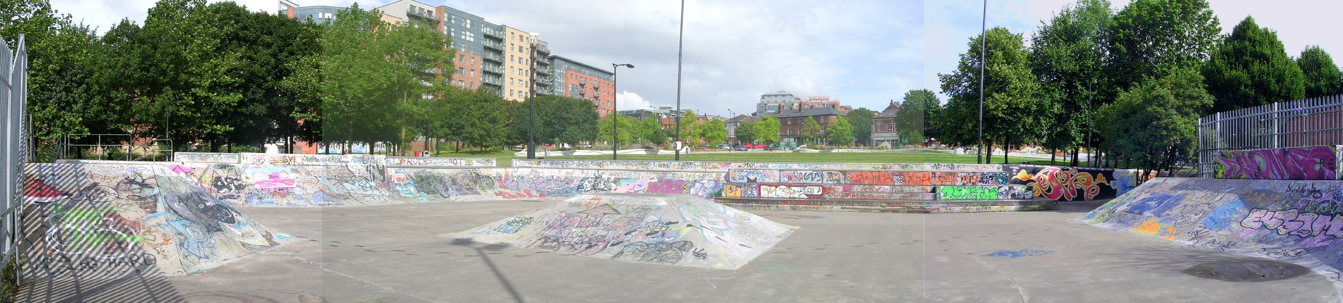 Panorama of Devonshire Green, July 2009